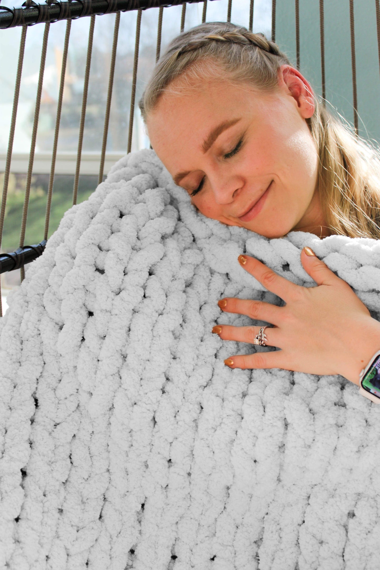 Sunshine Snuggle: Chunky Knit Blanket